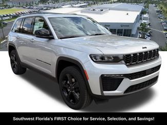 New 2026 Jeep Grand Cherokee Limited w/ Limited Altitude Package AWD/4WD video 2