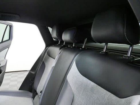 Certified 2023 Volkswagen ID.4 Pro RWD image 21