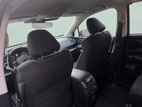 Used 2024 Subaru Ascent Premium w/ Convenience Package image 24