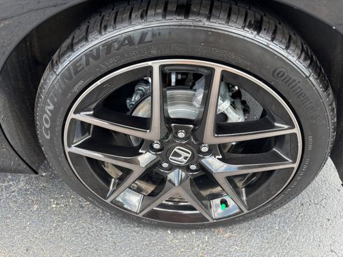Certified 2024 Honda Civic Sport Touring image 14