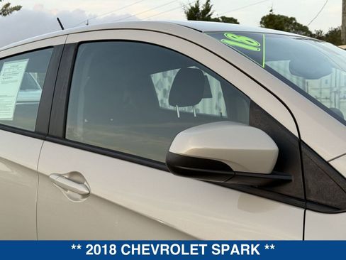Used 2018 Chevrolet Spark LT image 10