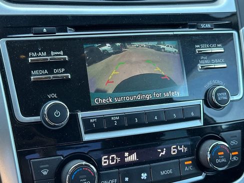 Used 2018 Nissan Altima 2.5 SL FWD image 20