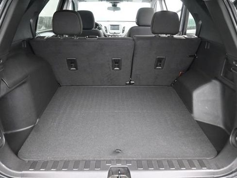 Used 2023 Chevrolet Equinox LT AWD/4WD image 6
