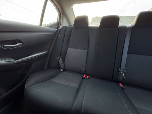 Used 2023 Nissan Sentra SV FWD image 38