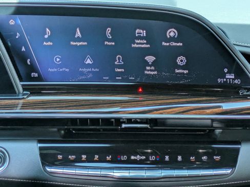 Used 2021 Cadillac Escalade Premium Luxury w/ Driver Assist Tech Package AWD/4WD image 16