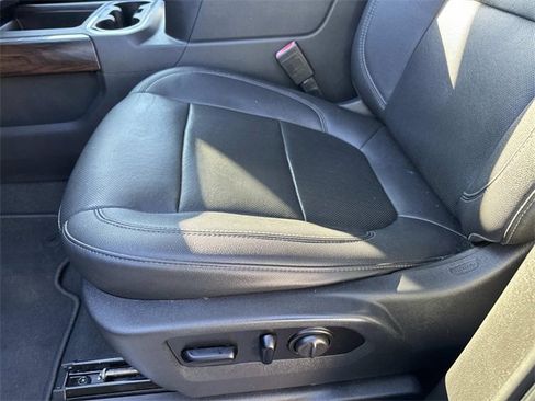 Used 2021 GMC Sierra 1500 SLT image 21