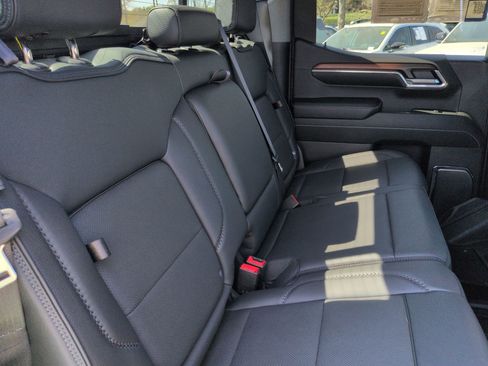 Certified 2024 GMC Sierra 1500 Denali w/ Denali Reserve Package AWD/4WD image 35