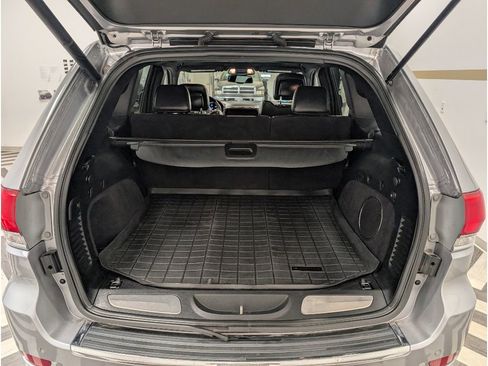 Used 2015 Jeep Grand Cherokee Overland AWD/4WD image 26