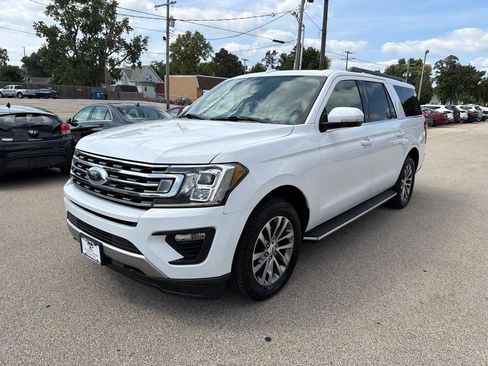 Used 2018 Ford Expedition Max XLT w/ Equipment Group 202A AWD/4WD image 4