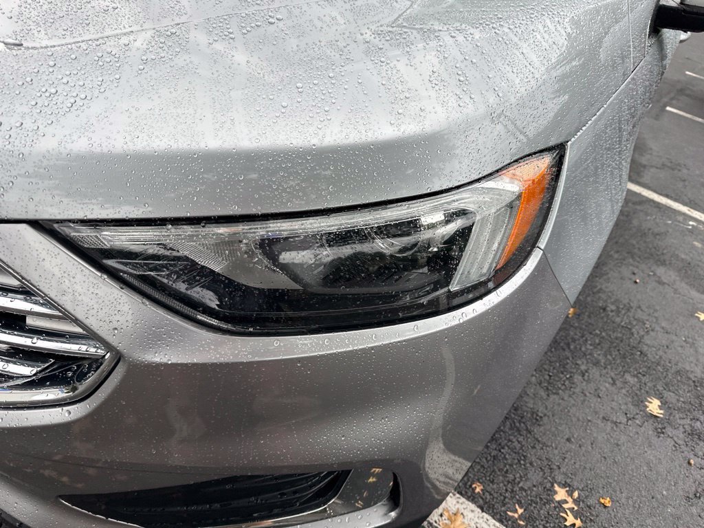 Used 2022 Ford Edge SEL AWD/4WD image 9
