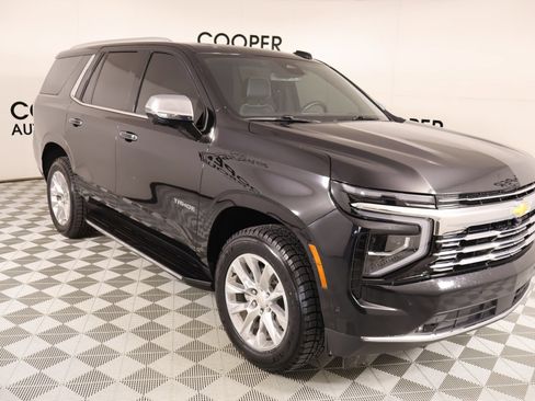 Used 2025 Chevrolet Tahoe Premier w/ Sun And Tow Package AWD/4WD image 1