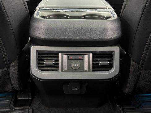 Used 2025 Ford F350 Lariat w/ Lariat Ultimate Package image 43