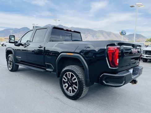 Used 2022 GMC Sierra 2500 AT4 w/ AT4 Preferred Package image 7