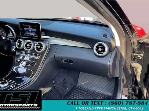 Used 2017 Mercedes-Benz C 300 4MATIC Sedan image 17