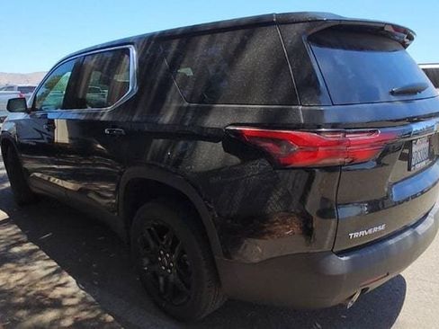 Used 2023 Chevrolet Traverse LS w/ LPO, Cargo Package FWD image 4