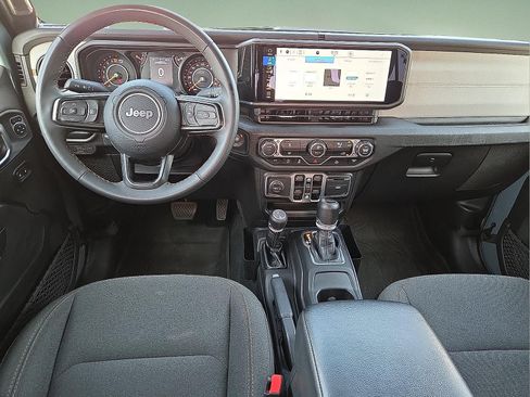 Used 2024 Jeep Gladiator Sport AWD/4WD image 11