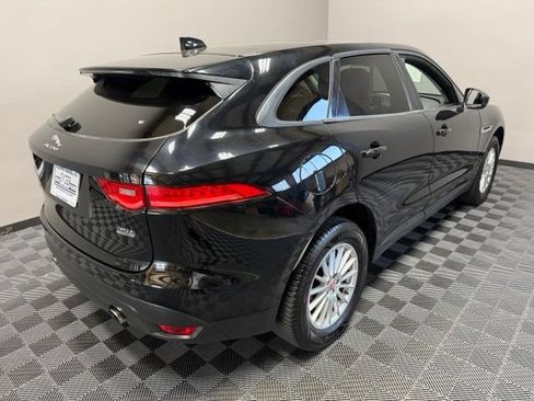 Used 2017 Jaguar F-PACE AWD/4WD image 8