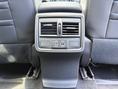 New 2026 Subaru Forester Premium AWD/4WD image 30