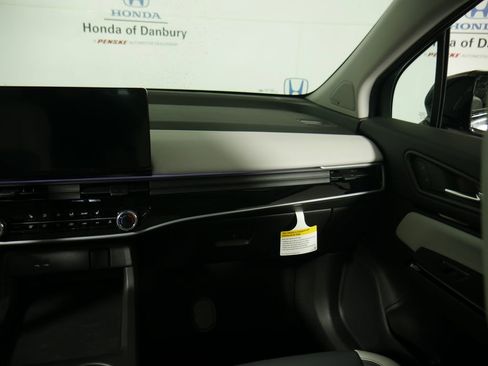 New 2025 Honda Prologue Touring image 14