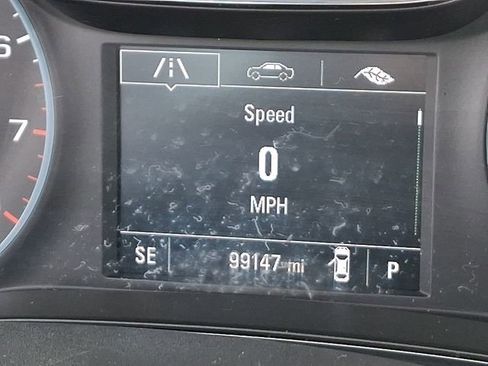 Used 2017 Chevrolet Cruze LT w/ Convenience Package image 23