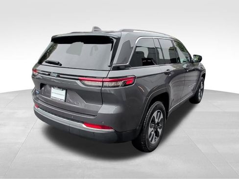 Used 2022 Jeep Grand Cherokee Limited 4xe image 7