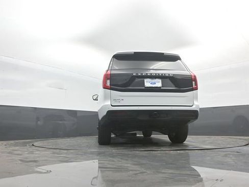 New 2026 Ford Expedition Active AWD/4WD image 37