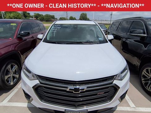 Used 2020 Chevrolet Traverse RS FWD image 2