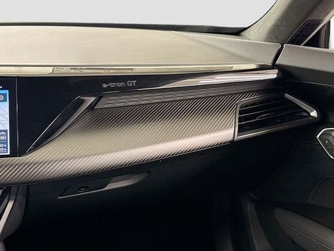 New 2025 Audi RS e-tron GT performance image 20