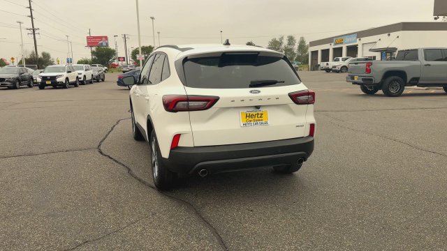 Used 2025 Ford Escape ST-Line w/ Tech Pack #1 AWD/4WD image 7