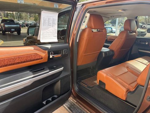 Used 2017 Toyota Tundra Platinum image 27