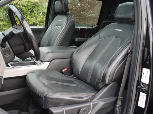 Used 2017 Ford F350 Platinum w/ Platinum Ultimate Package image 40