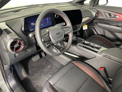 New 2026 Chevrolet Equinox EV RS image 3