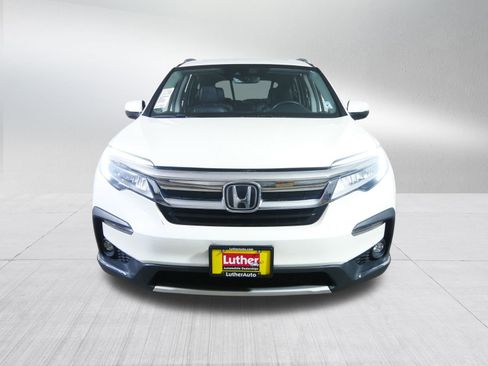 Used 2019 Honda Pilot Touring image 2