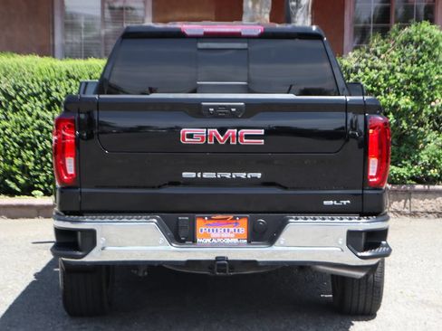 Used 2024 GMC Sierra 1500 SLT RWD image 7