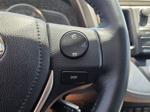 Used 2015 Toyota RAV4 Limited w/ Technology Package FWD image 34
