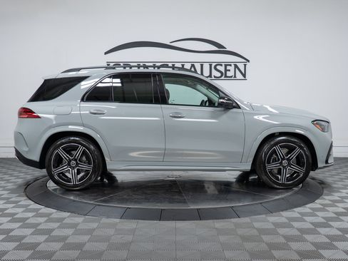 New 2026 Mercedes-Benz GLE 580 4MATIC image 4