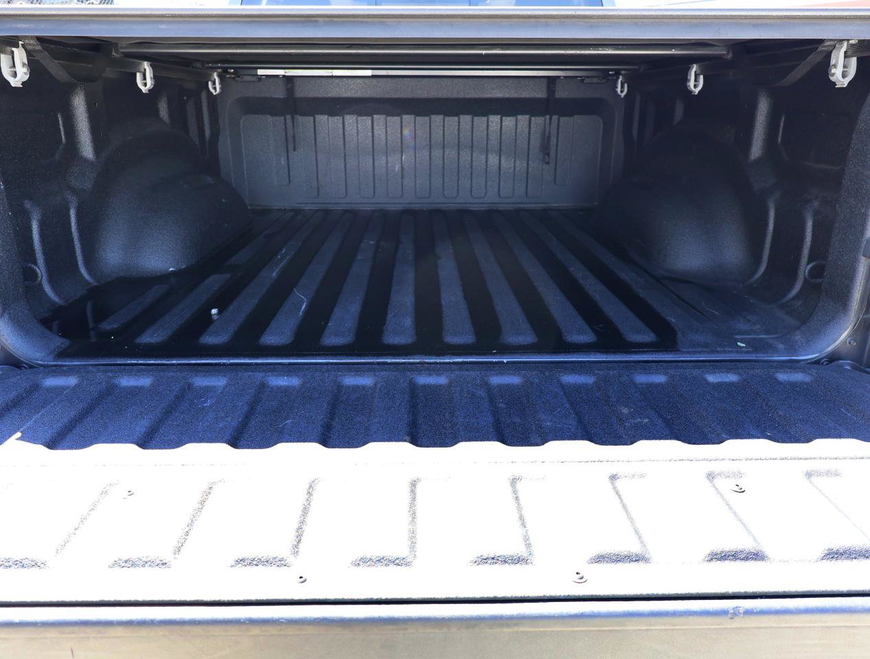 Used 2019 RAM 1500 Limited AWD/4WD image 6