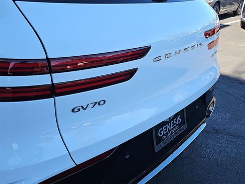 Certified 2026 Genesis GV70 3.5T Sport Advanced image 11