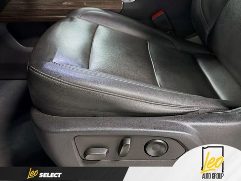 Used 2022 Chevrolet Silverado 1500 LT Trail Boss w/ LT Trail Boss Premium Package image 20