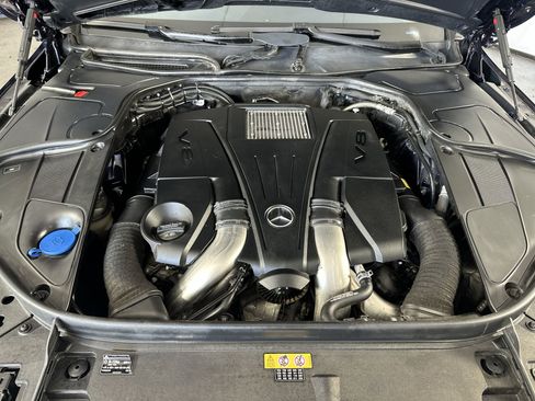 Used 2016 Mercedes-Benz S 550 4MATIC Sedan image 32