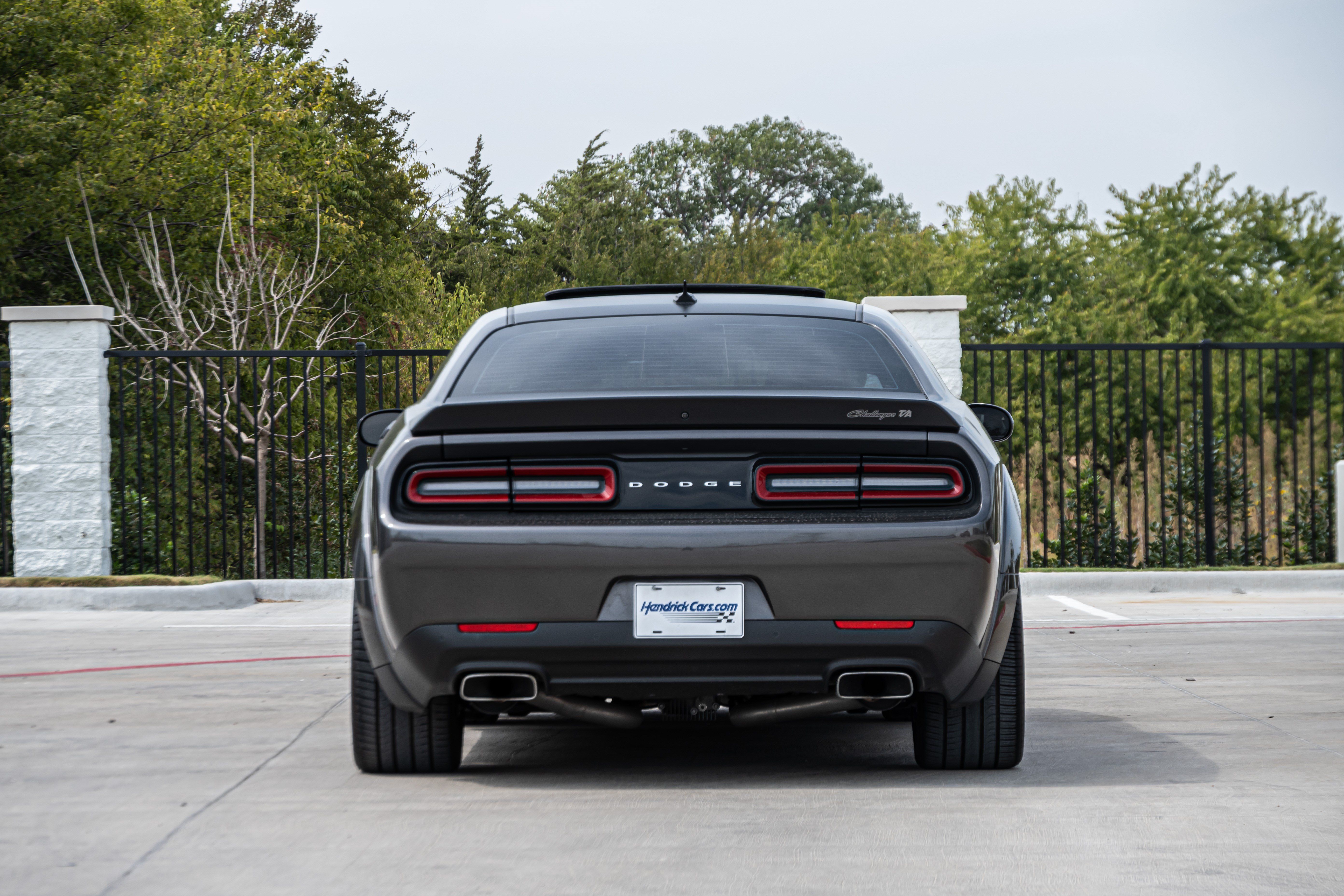 Used 2023 Dodge Challenger R/T Scat Pack RWD image 7