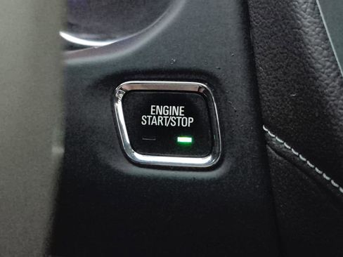 Certified 2021 GMC Acadia SLT image 25