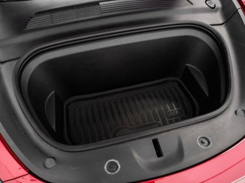 Used 2020 Tesla Model Y Long Range image 45