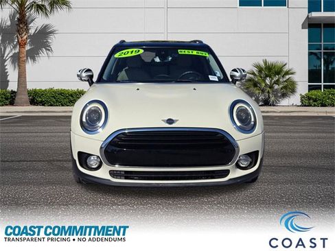 Used 2019 MINI Cooper Clubman Signature image 2