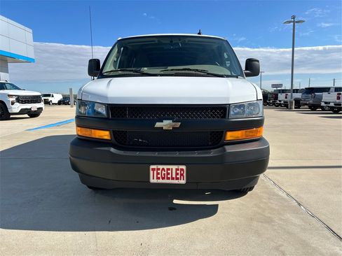 New 2025 Chevrolet Express 2500 w/ Driver Convenience Package image 18