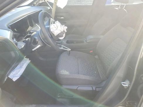 Used 2025 Nissan Kicks SV image 7