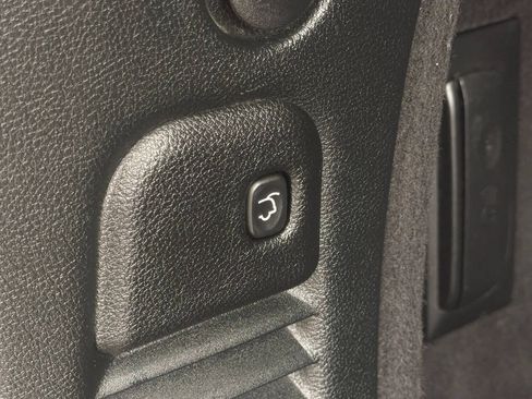 Used 2017 Dodge Durango GT w/ Premium Group AWD/4WD image 14