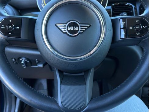 Used 2023 MINI Cooper SE FWD image 10