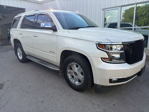 Used 2015 Chevrolet Tahoe LTZ AWD/4WD image 2