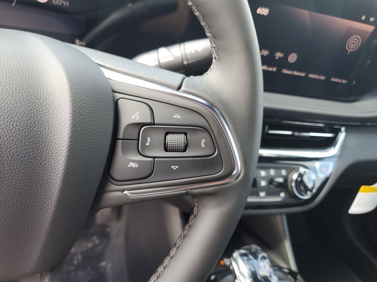 New 2026 Buick Envista Sport Touring w/ Convenience I Package FWD image 27
